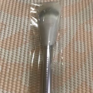 NYX Makeup Brush